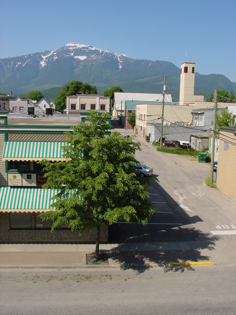 102.jpg