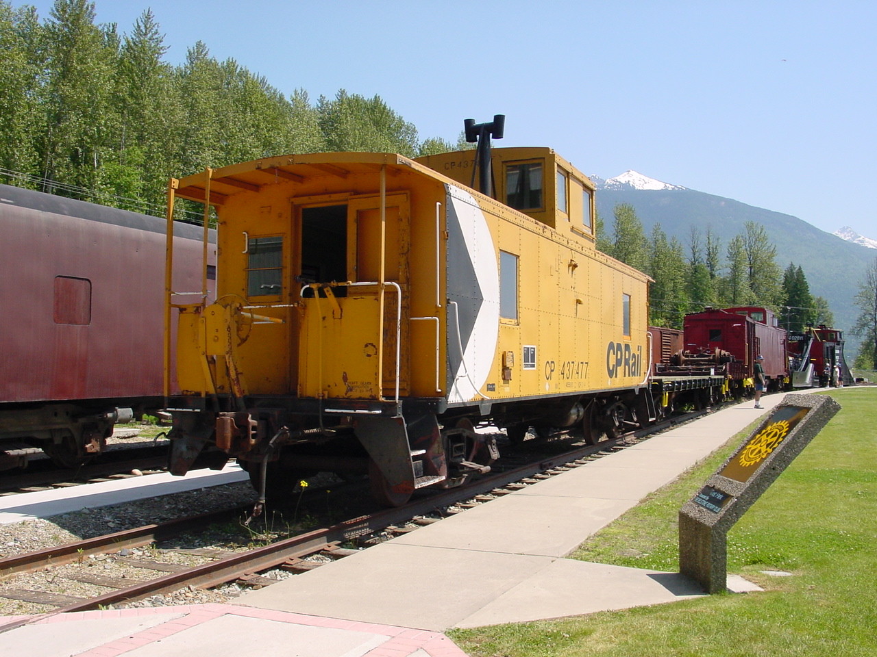 166.jpg