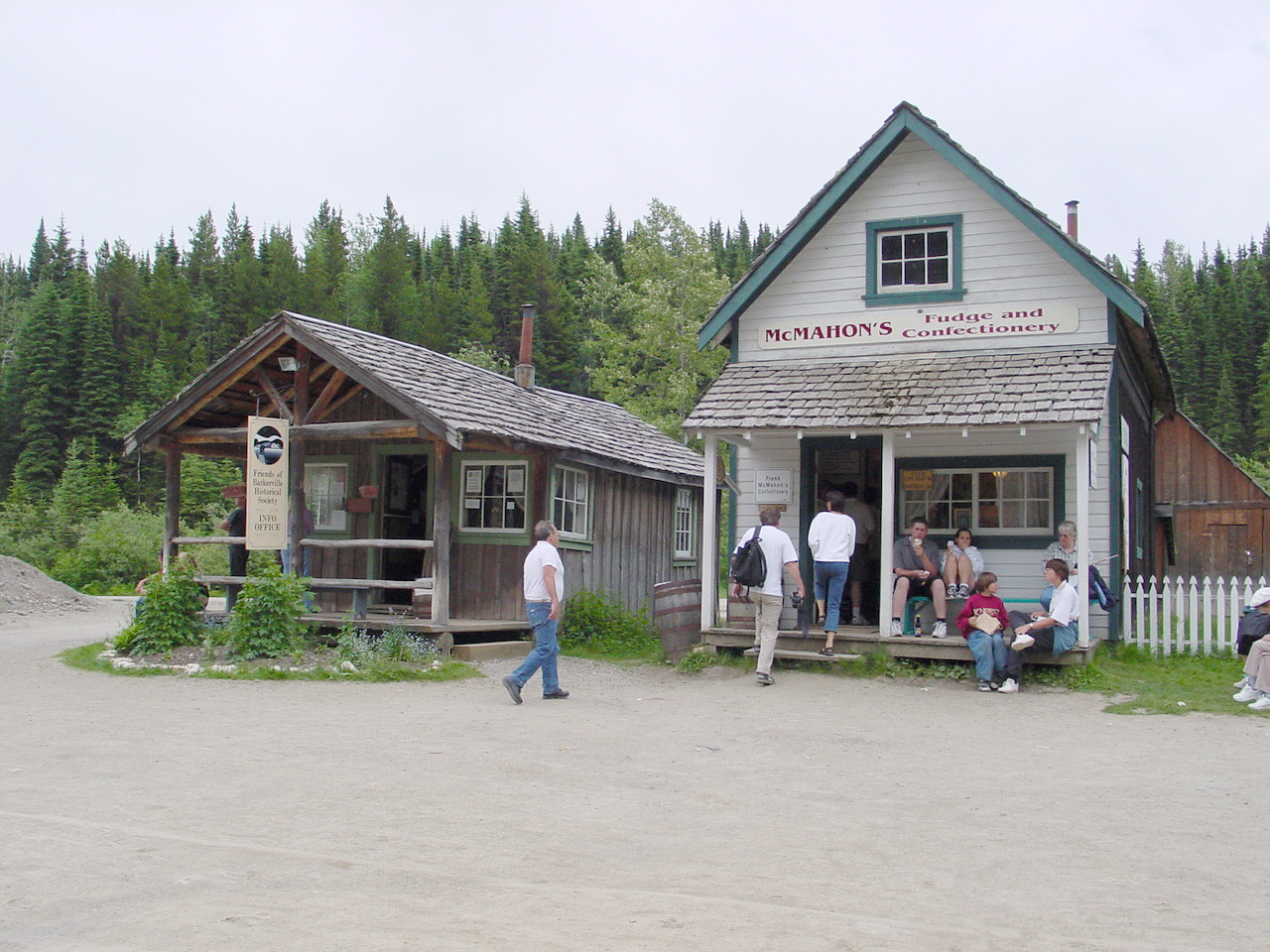 103.jpg