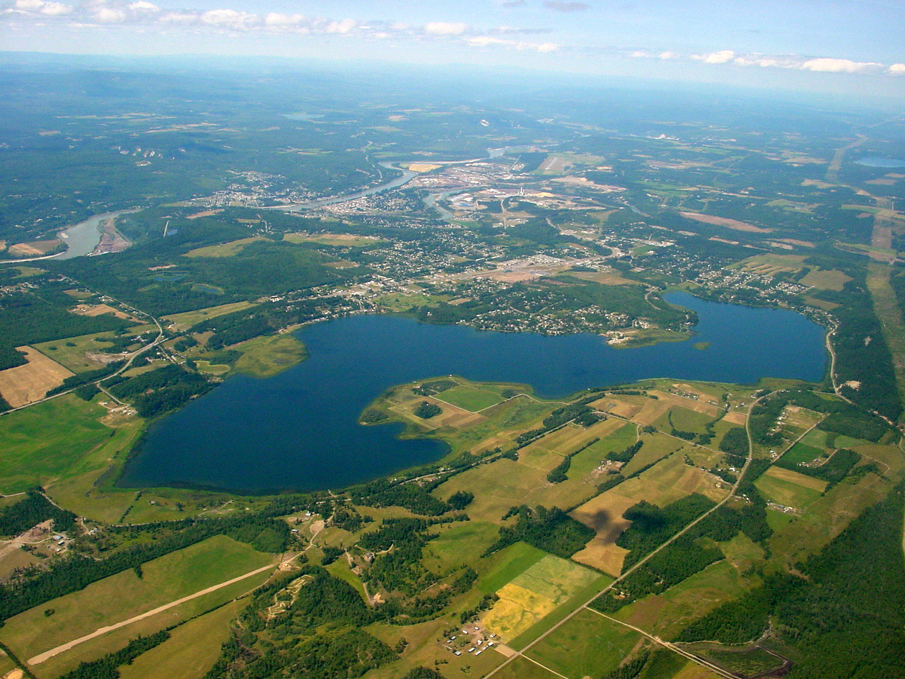 143.jpg