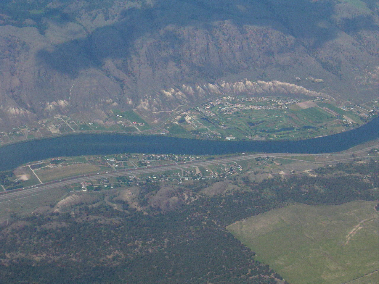 145.jpg